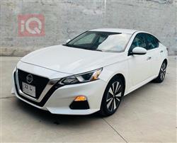 نيسان ألتيما